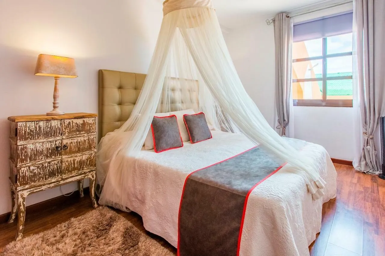 **** Hotell Oyo Bahia Resort La Oliva Spanien