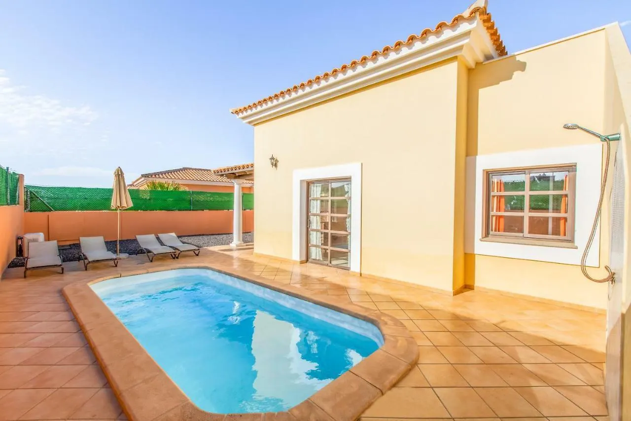 Oyo Bahia Resort La Oliva Spain